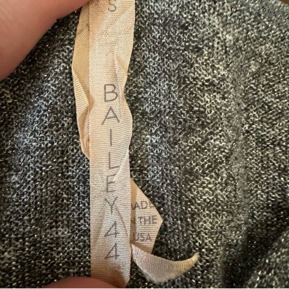 Bailey 44 Silver Peek a Boo Sparkly Cutout Long Sleeve Cold Shoulder Knit Top Sm - Picture 4 of 8